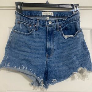 Denim mom short. Abercrombie and Fitch.